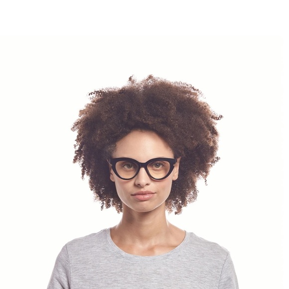 The Book Club Readers +2.5 - Picture 3 of 3